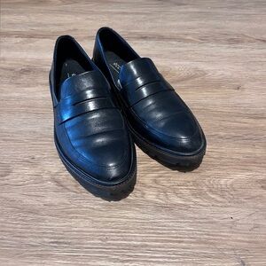 Ecco Women’s Loafers, Black Smooth Leather, Pointed Toes, Size 7